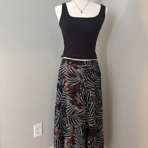 APT.9 Black & Rust Abstract Print Skirt – Size Large